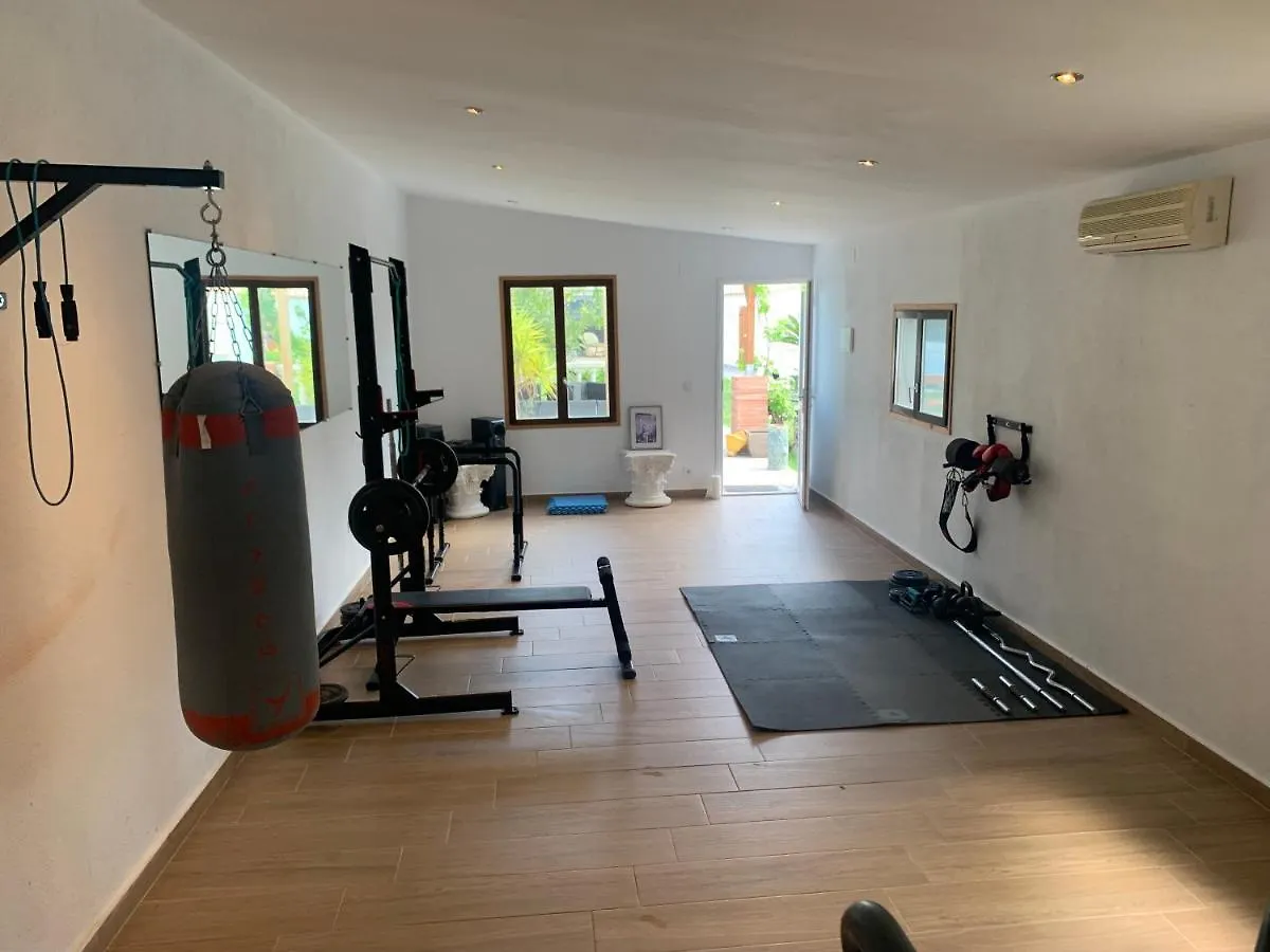 Newly Renovated Large Villa With Garden Castello  D'Empuries